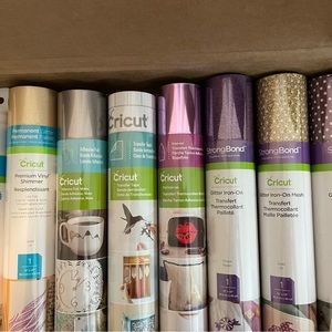 CRICUT BUNDLE